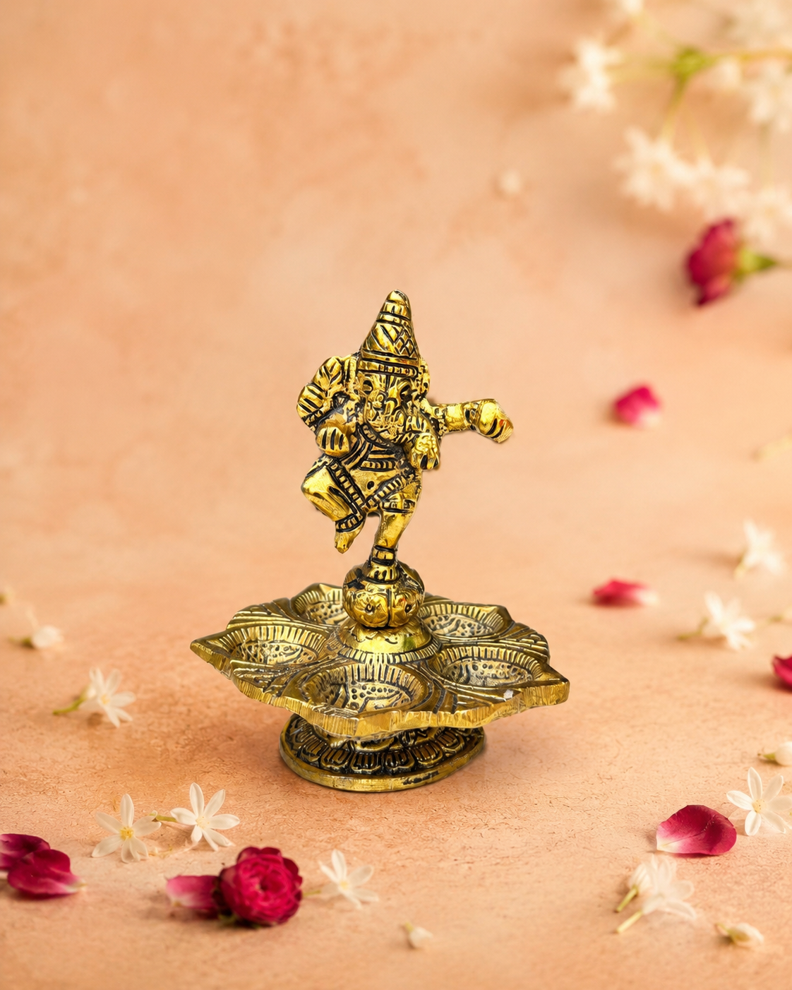 VINAYAGAR POOJA LAMP