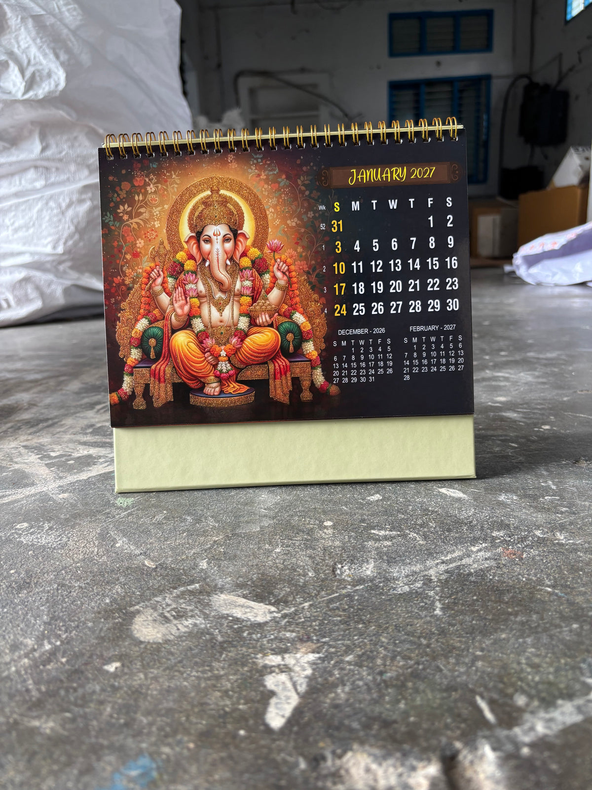 Eleganza 01 Table Calendar 2027