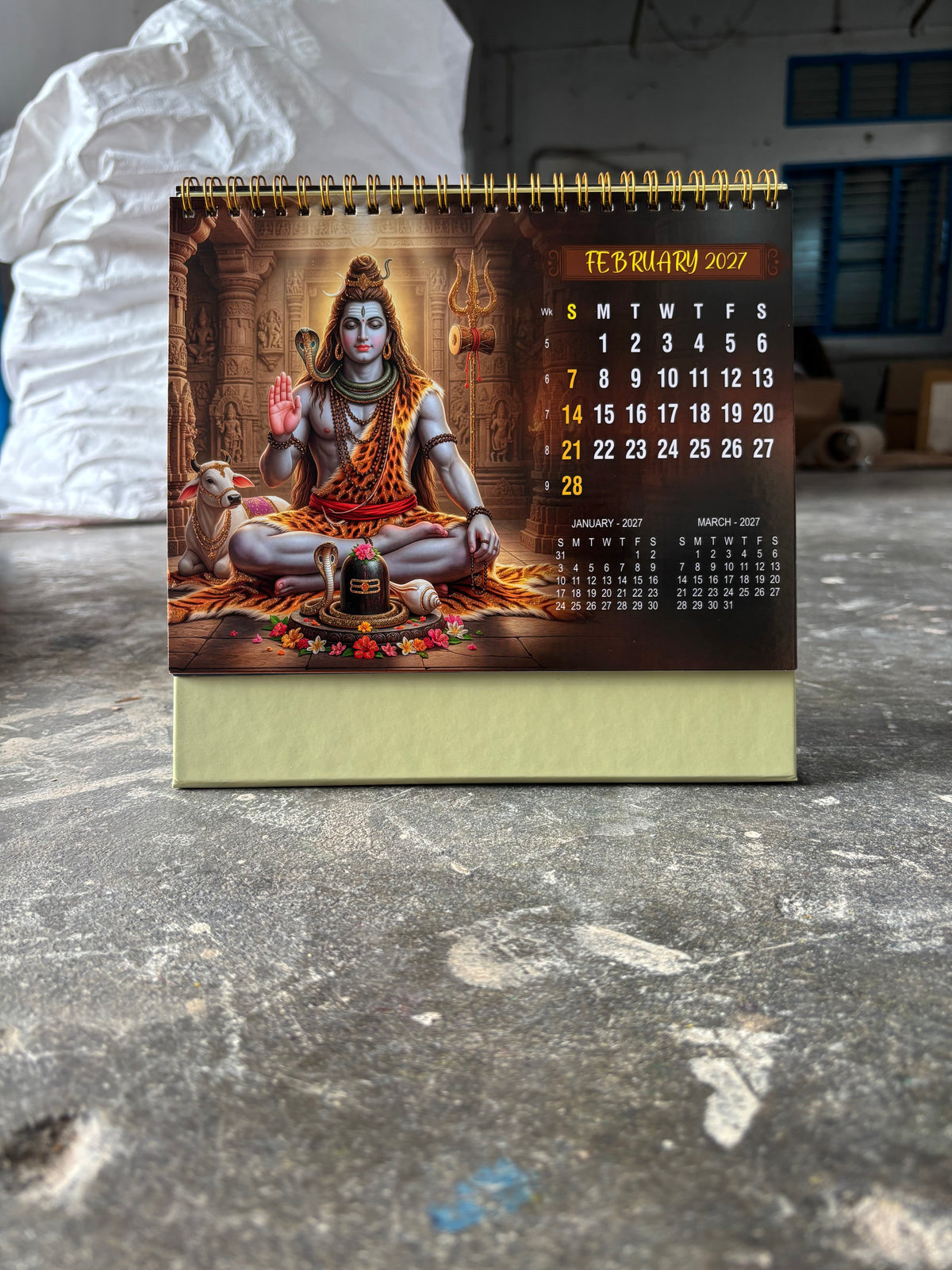 Eleganza 01 Table Calendar 2027
