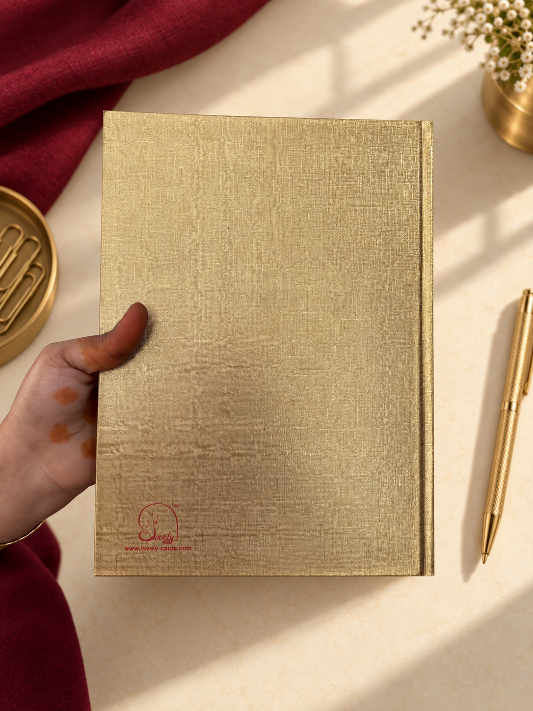 Ultre Gold Diary 2027 - product view 3