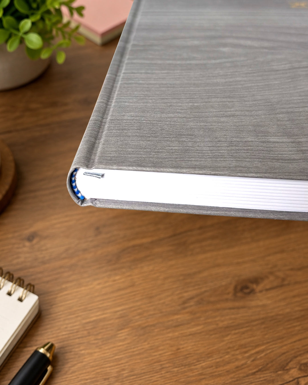 Sleek 01 Diary 2027