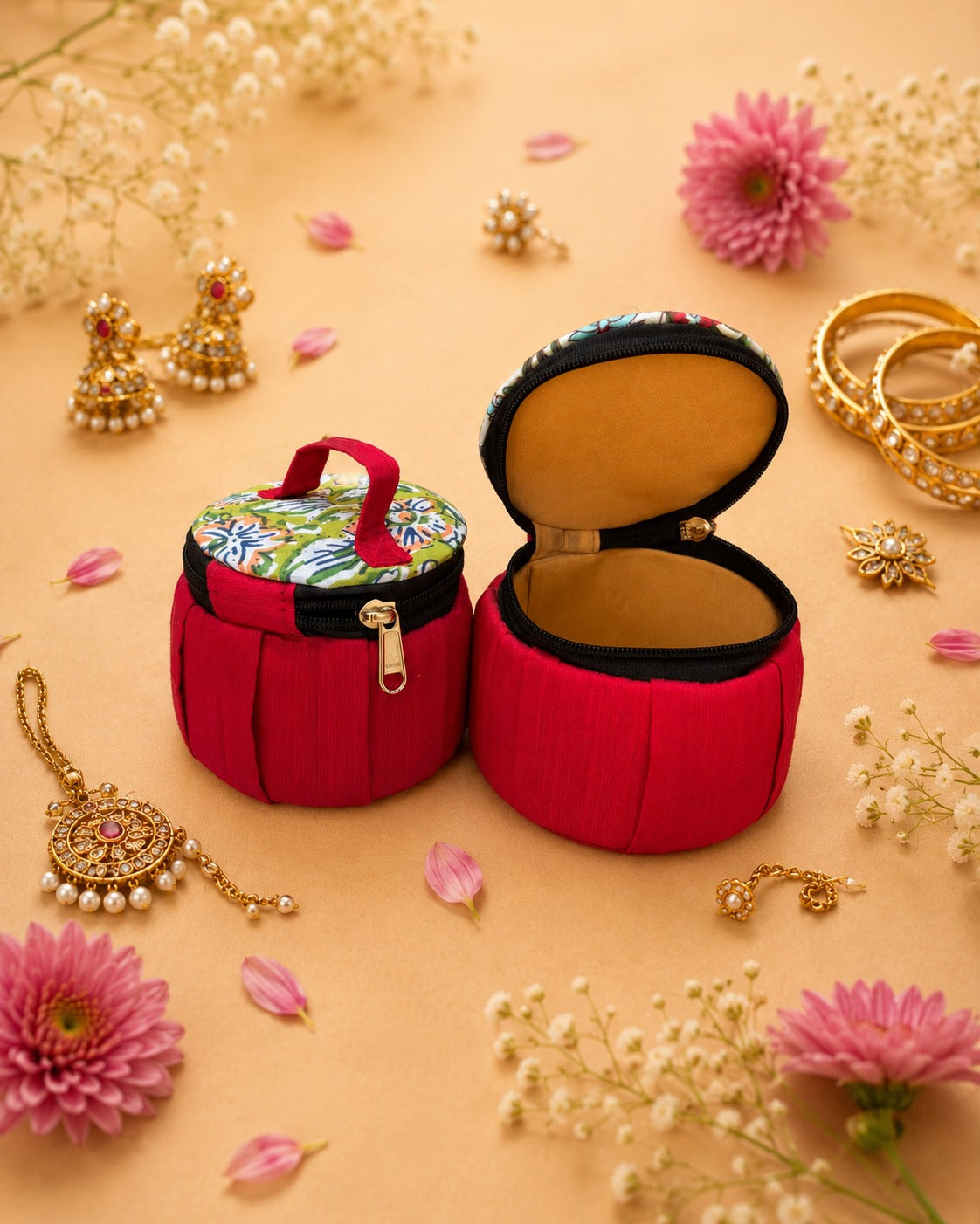 ROUND FABRIC JEWELLERY BOX